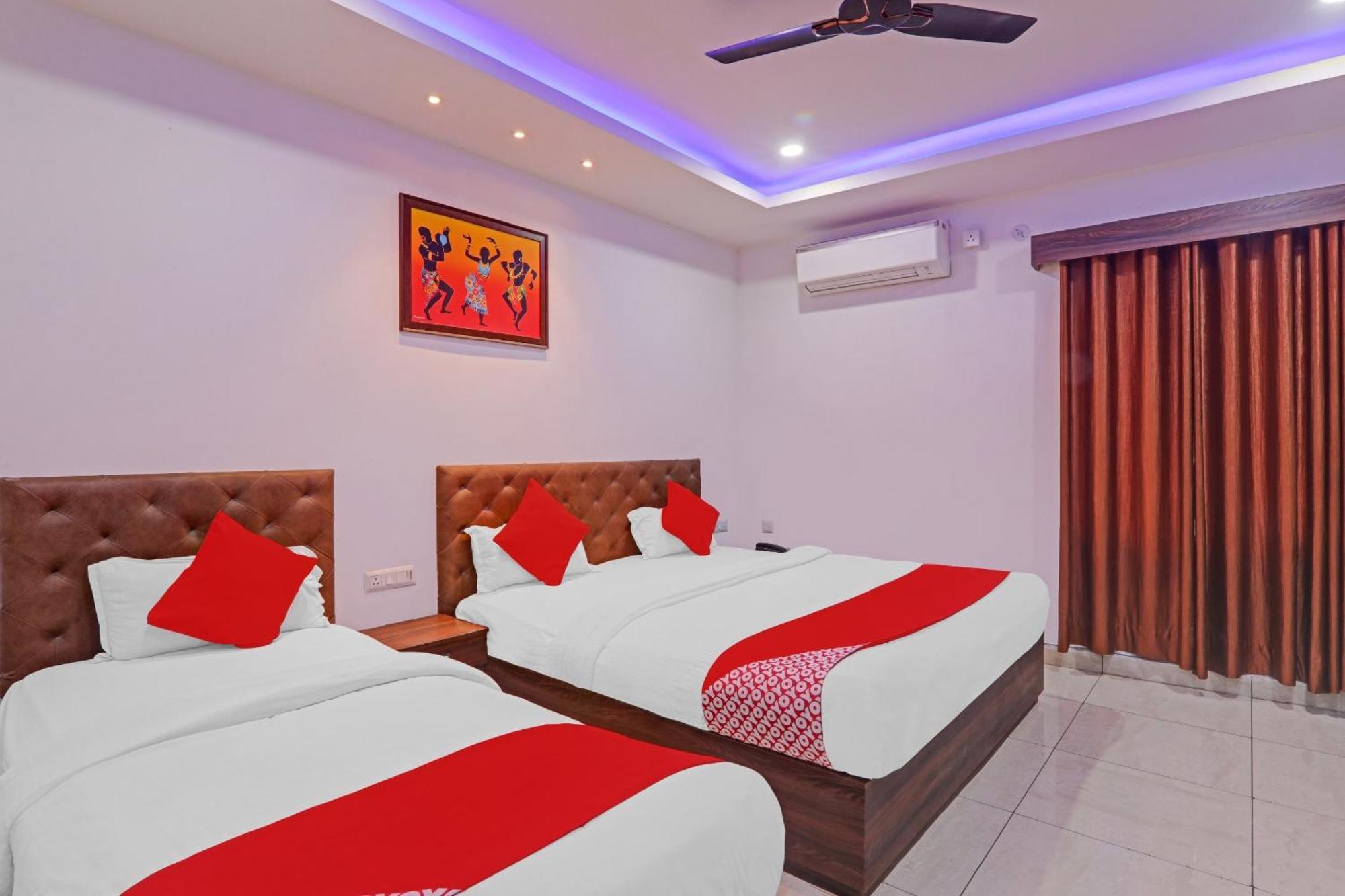 Super Hotel O Satya Shiv Inn Banthra Sikandarpur Exterior foto